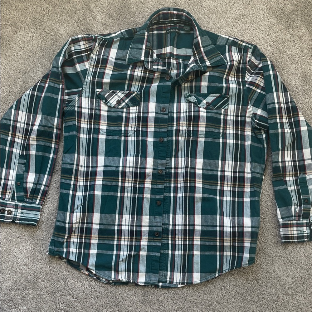 GH Bass & Co. Button Down Plaid 100% Cotton Shirt